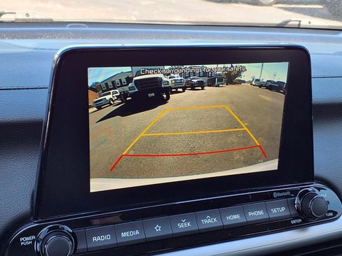 Used 2019 Kia Forte LXS image 9