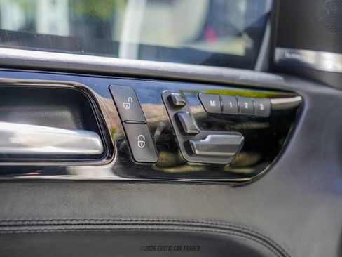 Used 2015 Mercedes-Benz ML 63 AMG 4MATIC image 29