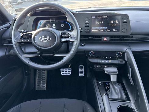 New 2026 Hyundai Elantra Sport image 2