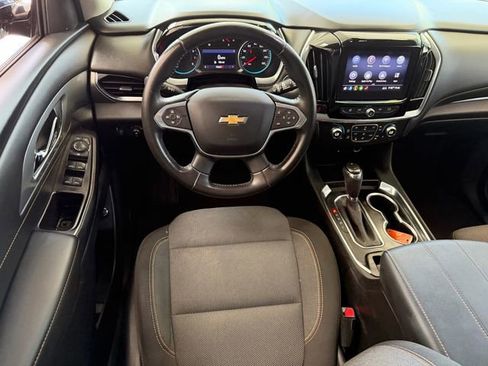 Used 2020 Chevrolet Traverse LT FWD image 9