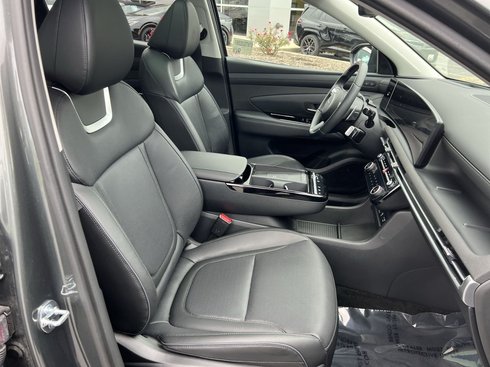 Used 2025 Hyundai Tucson Limited AWD/4WD image 27