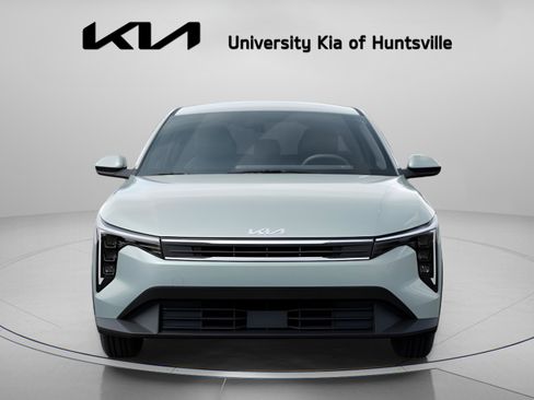 New 2026 Kia K4 LXS image 2