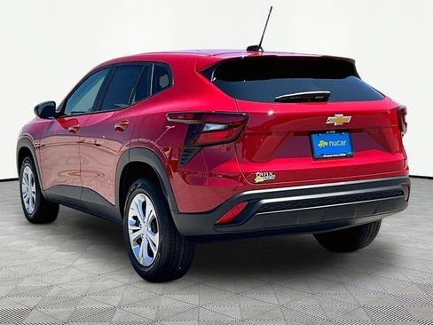 New 2026 Chevrolet Trax LS FWD image 4