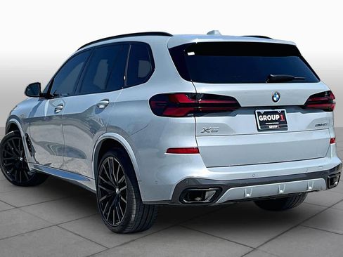 Used 2026 BMW X5 sDrive40i w/ M Sport Package RWD image 11
