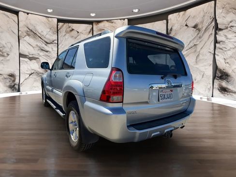 Used 2006 Toyota 4Runner SR5 image 8