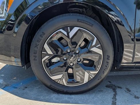 Used 2023 Kia Niro Wind FWD image 14
