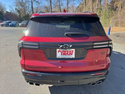 Used 2024 Chevrolet Traverse RS w/ LPO, Floor Liner Package