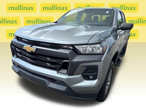 Used 2023 Chevrolet Colorado LT w/ LT Convenience Package RWD image 10