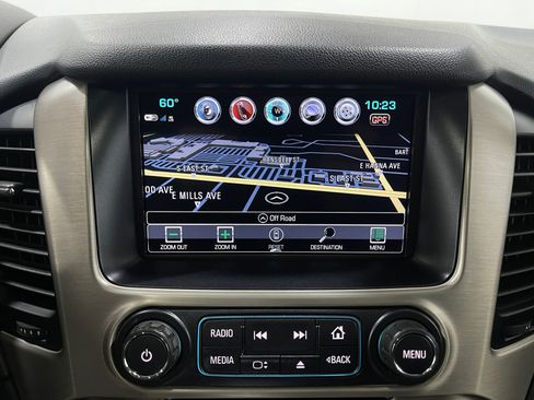 Used 2020 GMC Yukon XL Denali w/ Open Road Package image 9