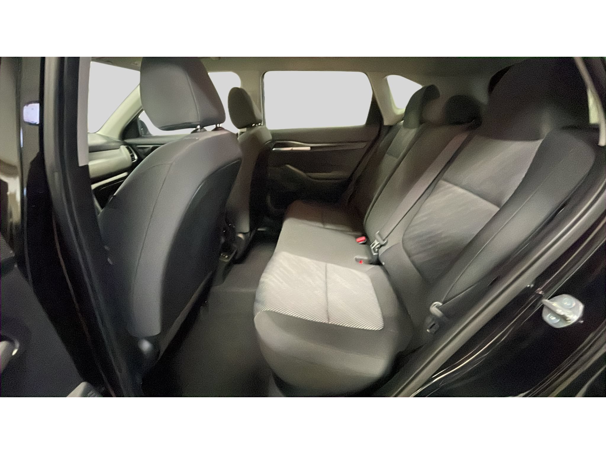 Used 2026 Kia Seltos LX AWD/4WD image 15