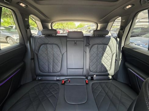 Used 2025 BMW X5 xDrive40i image 15