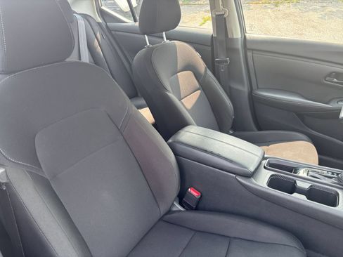 Used 2025 Nissan Sentra S FWD image 29
