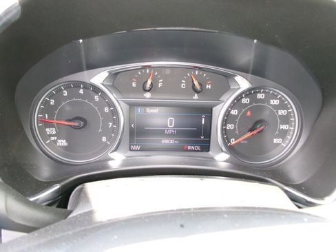 Used 2024 Chevrolet Equinox LT FWD image 14