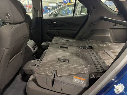 Used 2020 Chevrolet Equinox LT FWD image 13