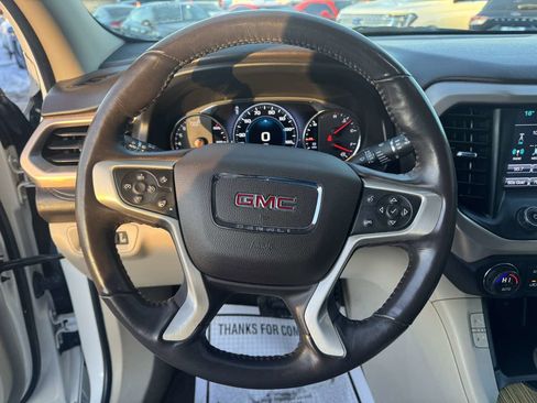 Used 2017 GMC Acadia Denali image 12