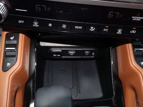 Used 2025 Kia Telluride EX X-Line AWD/4WD image 18