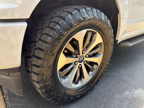 Used 2019 Ford F150 XL w/ Equipment Group 101A Mid RWD image 9