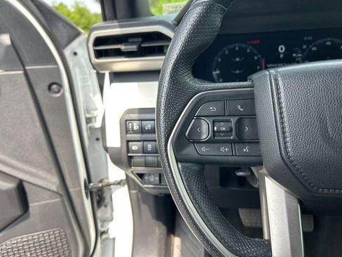 Used 2024 Toyota Tacoma TRD Off-Road AWD/4WD image 21