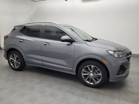Used 2022 Buick Encore GX Select w/ Sport Touring Package FWD image 11