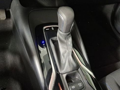 Used 2021 Toyota Corolla SE w/ Carpet Mat Package (TMS) image 16