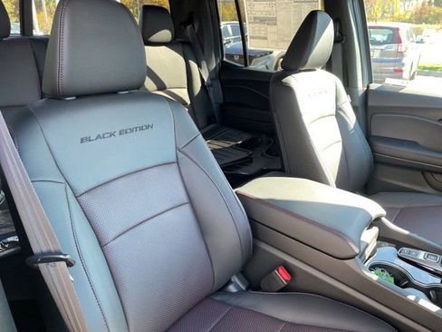New 2026 Honda Ridgeline Black Edition image 12