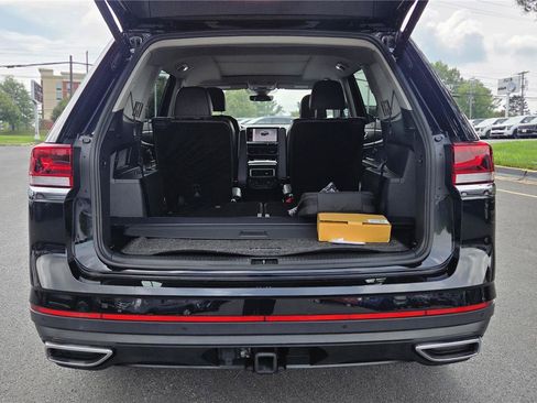 Certified 2024 Volkswagen Atlas SEL AWD/4WD image 5