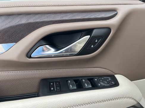 Used 2022 GMC Yukon Denali w/ Max Trailering Package image 10