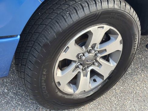 Used 2012 Ford F150 XLT w/ XLT Custom Pkg RWD image 16
