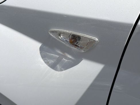 New 2026 Hyundai Venue SEL FWD image 32
