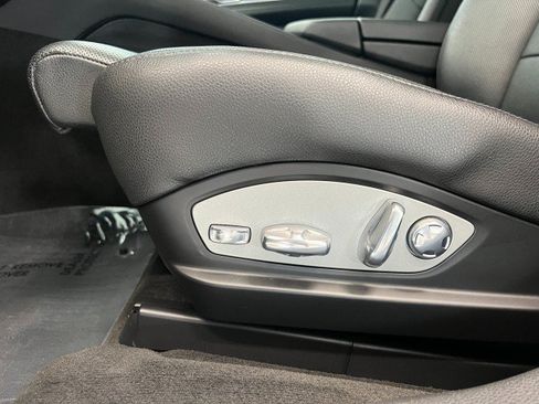 Used 2013 Porsche Panamera 4 image 13