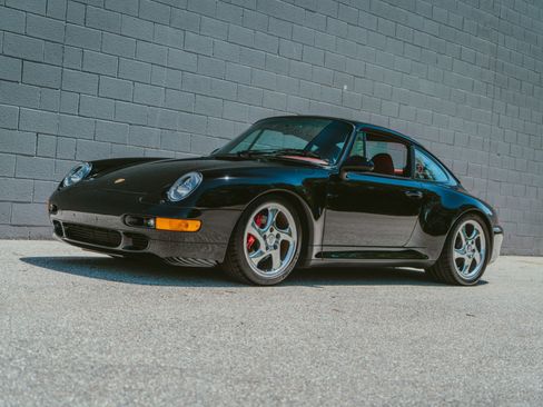 Used 1998 Porsche 911 Carrera S RWD image 8