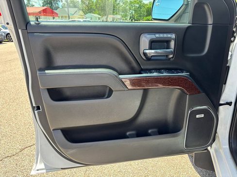 Used 2018 GMC Sierra 1500 SLT AWD/4WD image 13