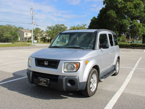 Used 2006 Honda Element EX-P image 1