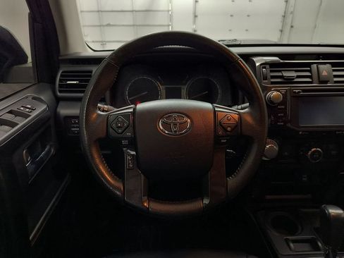 Used 2016 Toyota 4Runner Trail Premium AWD/4WD image 26