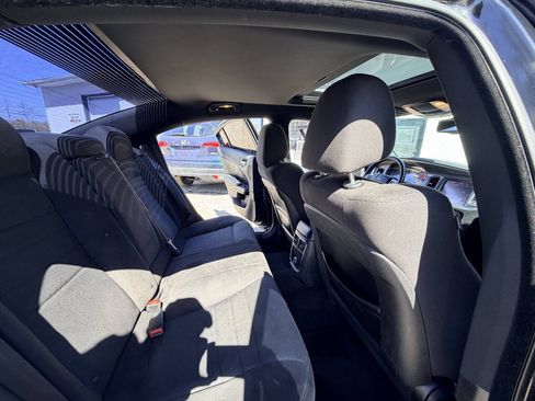 Used 2014 Dodge Charger R/T w/ Blacktop Package RWD image 25