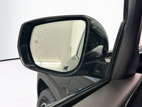 Used 2022 Jeep Grand Cherokee Trailhawk w/ Luxury Tech Group III image 16