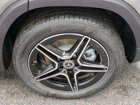 New 2026 Mercedes-Benz GLB 250 4MATIC image 17