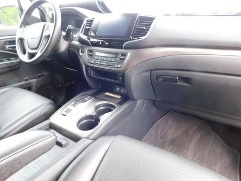 Used 2023 Honda Ridgeline RTL-E image 24