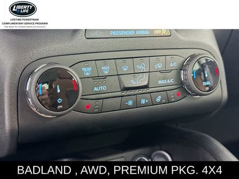 Used 2024 Ford Bronco Sport Badlands w/ Premium Package image 16