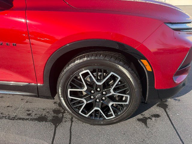 Certified 2024 Chevrolet Blazer RS w/ Driver Confidence II Package FWD image 2