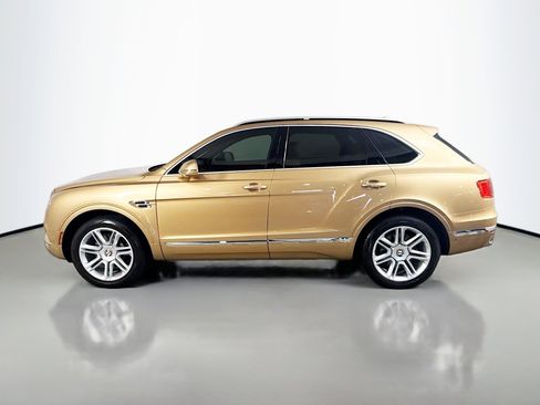 Used 2019 Bentley Bentayga image 6