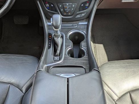 Used 2017 Buick Envision Essence FWD image 23