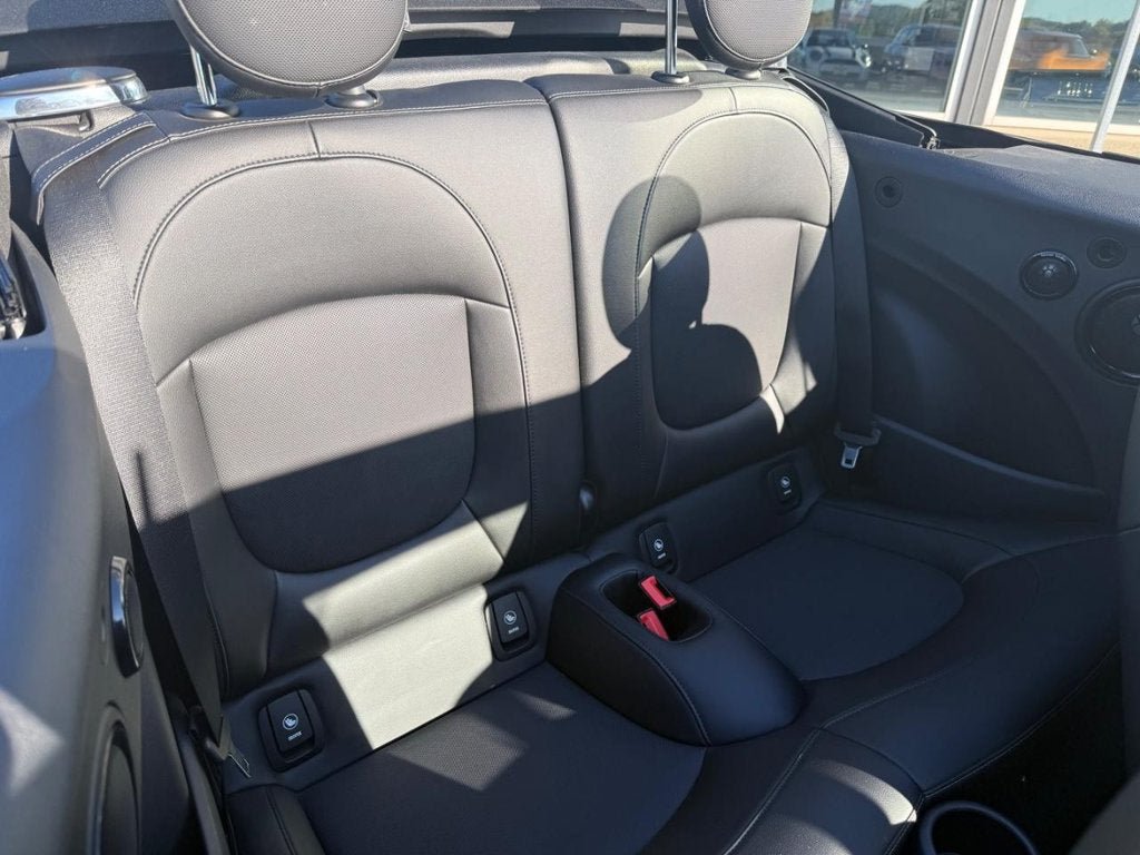 Used 2017 MINI Cooper Convertible FWD image 9