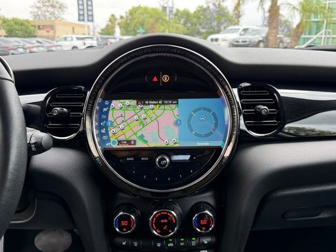 Used 2024 MINI Cooper SE FWD image 28
