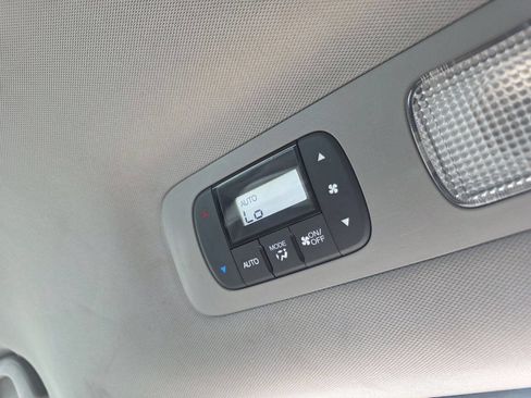 Used 2016 Honda Odyssey EX-L image 19