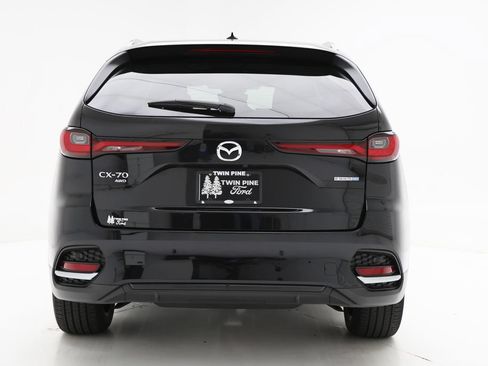 Used 2025 MAZDA CX-70 Plug-In Hybrid w/ Premium Plus AWD/4WD image 8