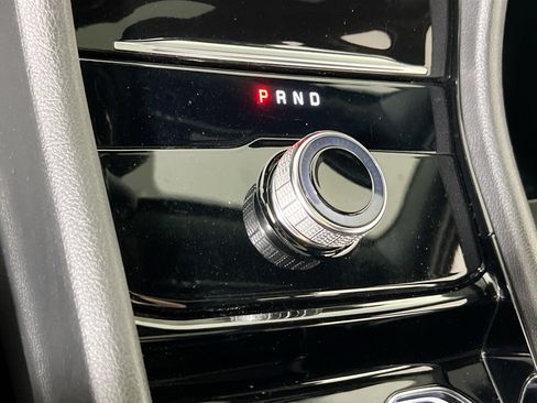 Used 2023 Jeep Grand Cherokee Altitude AWD/4WD image 16