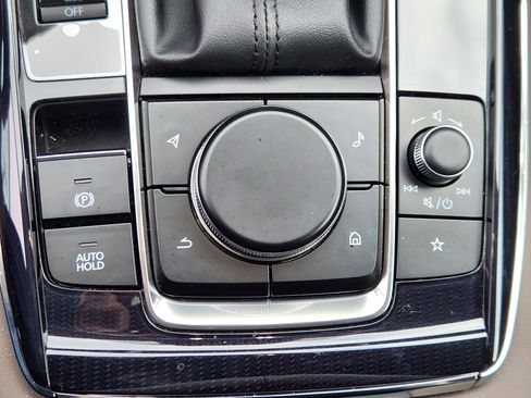 Certified 2025 MAZDA CX-30 AWD 2.5 S w/ Premium Package image 22