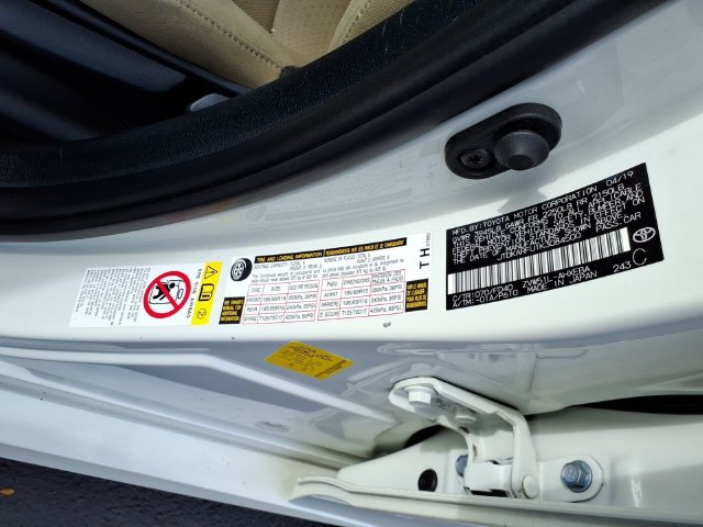 Used 2019 Toyota Prius LE FWD image 26