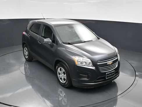 Used 2016 Chevrolet Trax LS FWD image 37